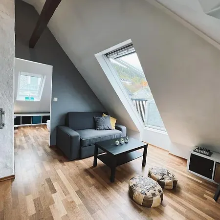 Dinbnb I Loft I Easy Check-in Apartment